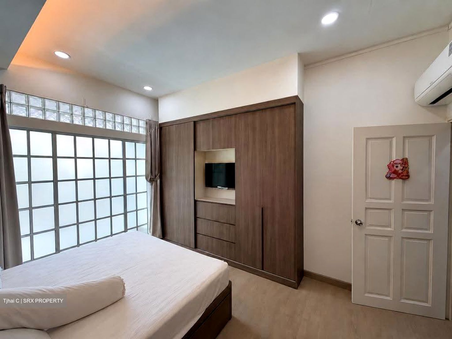 Golden Hill Estate (D19), Semi-Detached #637128911